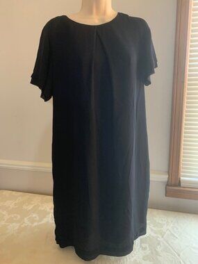 Banana Republic Navy Shift Dress with Pleat Size Medium M